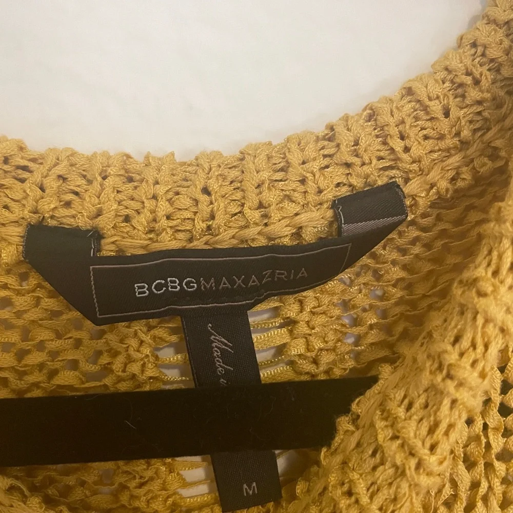 Golden mustard yellow open knit crochet style sweater boho chic textured top - Picture 4 of 5
